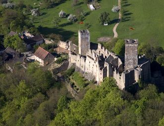 Luftansicht von Burg Rötteln