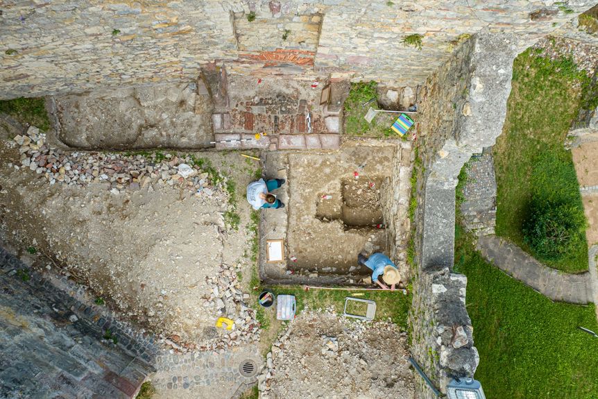 Burg Rötteln, sonstiges, Grabungen